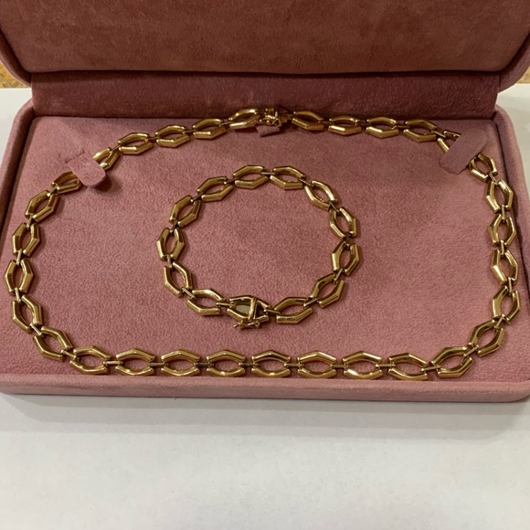 14kt ITALIAN YELLOW GOLD 16” CHOKER STYLE NECKLACE AND BRACELET SET - Picture 3 of 11